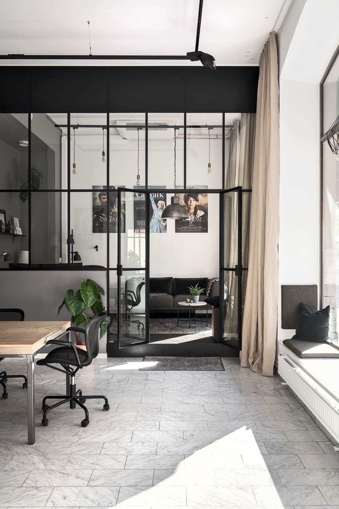 Kontor, Foto av Kronfoto